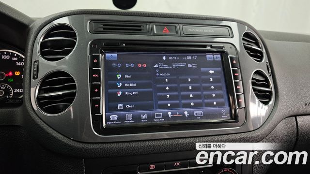 Volkswagen Tiguan 2.0 TDI Comfort 5N 2015 — фото 16