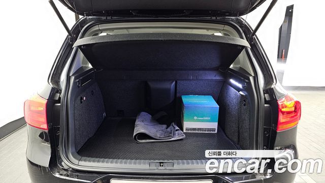 Volkswagen Tiguan 2.0 TDI Comfort 5N 2015 — фото 20