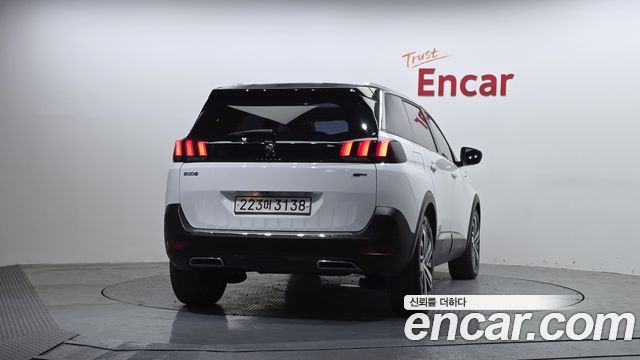 Peugeot 5008 (II) 2.0 BlueHDi GT 2018 — фото 4