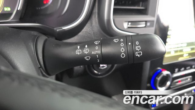 Renault Korea QM6 2.0 GDe RE 2WD 2021 — фото 18