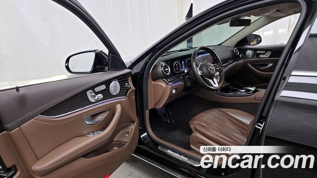 Mercedes-Benz E-Class (W213) E450 4MATIC Exclusive 2020 — фото 10