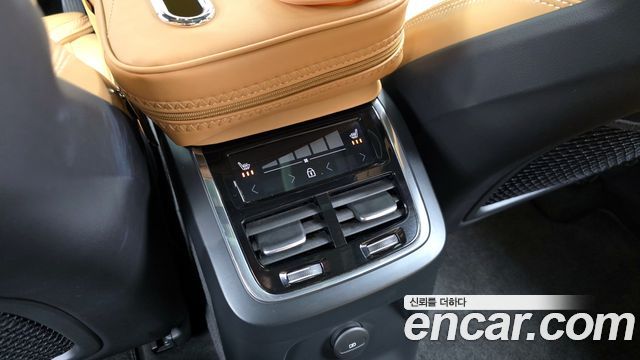 Volvo XC90 (II) T8 Inscription Hybird 2021 — фото 18