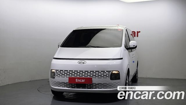 Hyundai Staria disability support car 2022 — фото 3