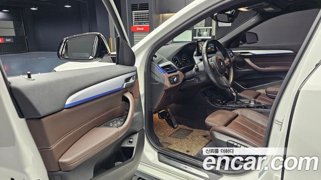 BMW X2 (F39) xDrive20i M Sport 2023 — фото 11