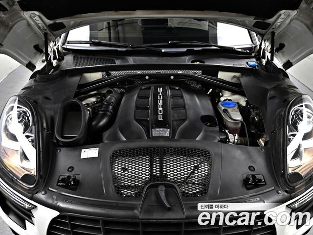 Porsche Macan 3.0 S Diesel 95B 2017 — фото 6