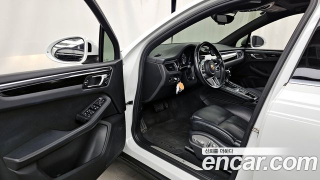 Porsche Macan 3.0 S Diesel 95B 2017 — фото 10