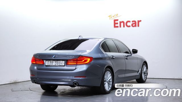 BMW 5 Series (G30) 520d xDrive Luxury Plus 2018 — фото 2