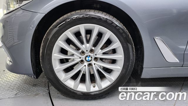 BMW 5 Series (G30) 520d xDrive Luxury Plus 2018 — фото 5