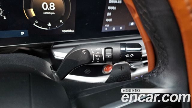 Hyundai Grandeur (GN7) 2,5 Gasoline 2WD Premium 2023 — фото 9