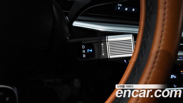 Hyundai Grandeur (GN7) 2,5 Gasoline 2WD Premium 2023 — фото 13