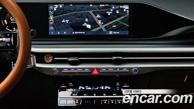 Hyundai Grandeur (GN7) 2,5 Gasoline 2WD Premium 2023 — фото 14