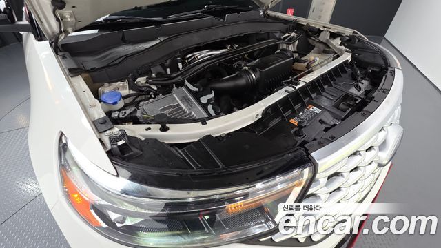 Ford Explorer (VI) 3.0 Platinum 4WD 2022 — фото 6