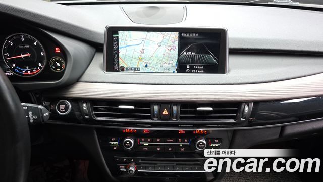 BMW X5 (F15) xDrive 30d 2016 — фото 14