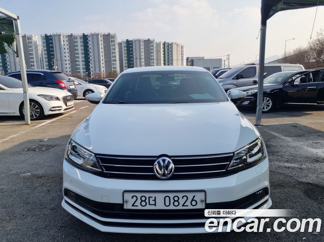 Volkswagen Jetta 2.0 TDI BlueMotion Premium 6th