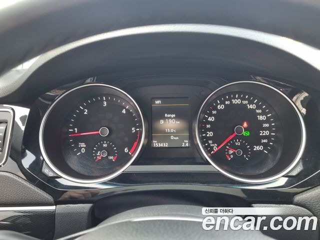 Volkswagen Jetta 2.0 TDI BlueMotion Premium 6th 2016 — фото 9