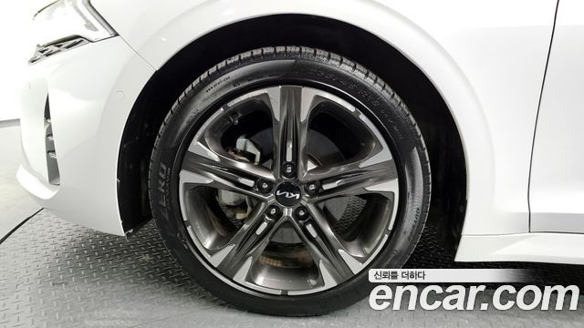 Kia K5 Hybrid (III) Signature 2023 — фото 5
