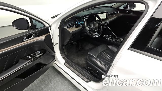 Kia K5 Hybrid (III) Signature 2023 — фото 11