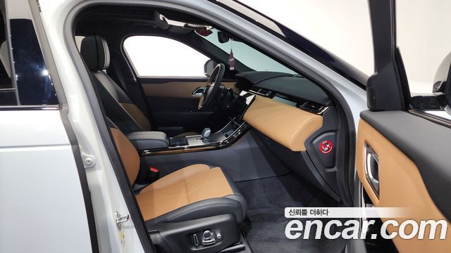Land Rover Range Rover Velar 3.0 P400 Dynamic HSE 2025 — фото 11