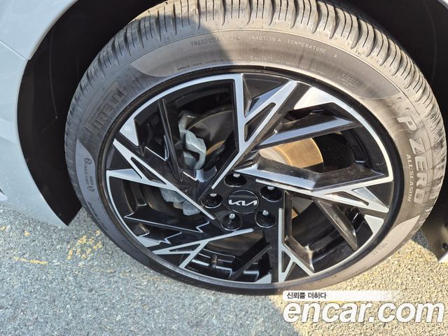 Kia K5 Hybrid (III) Signature 2024 — фото 15