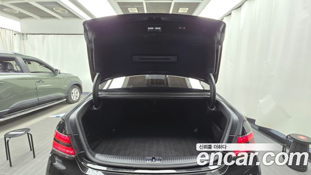Genesis G90 3.8 AWD Premium Luxury 2019 — фото 20