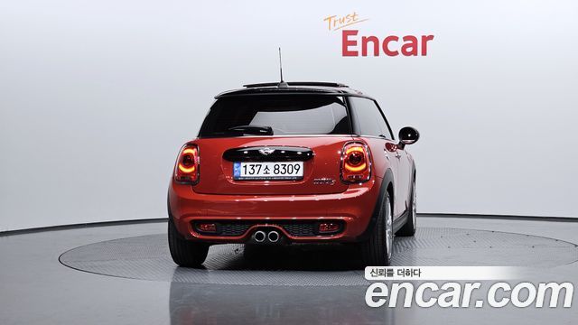 MINI Cooper S Standard Third Generation 2018 — фото 4