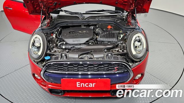 MINI Cooper S Standard Third Generation 2018 — фото 6