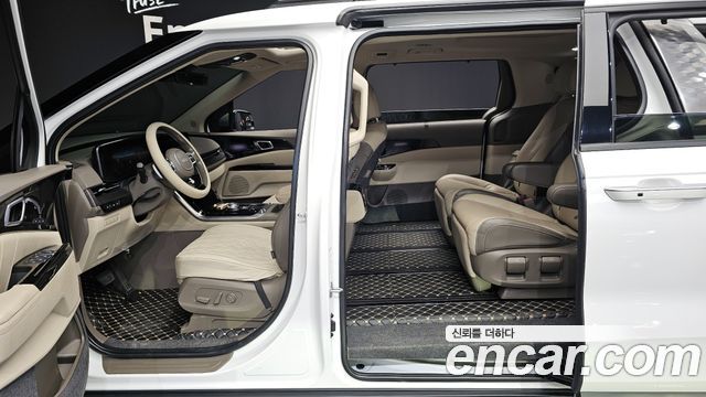 Kia Carnival (IV) Diesel 7-Seater Signature 2022 — фото 10
