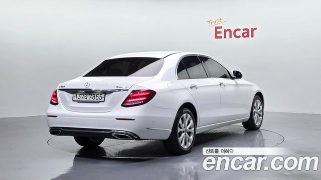 Mercedes-Benz E-Class (W213) E300 4MATIC Exclusive 2020 — фото 2