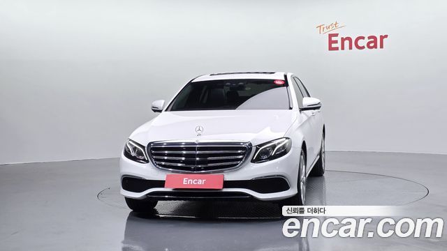 Mercedes-Benz E-Class (W213) E300 4MATIC Exclusive 2020 — фото 3