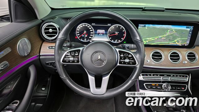 Mercedes-Benz E-Class (W213) E300 4MATIC Exclusive 2020 — фото 13