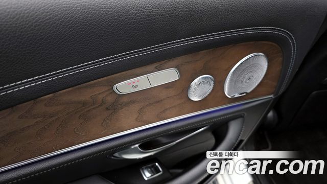 Mercedes-Benz E-Class (W213) E300 4MATIC Exclusive 2020 — фото 17