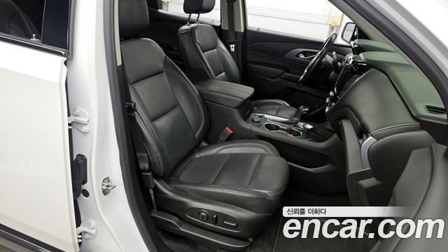 Chevrolet Traverse 3.6 AWD Redline 2020 — фото 11