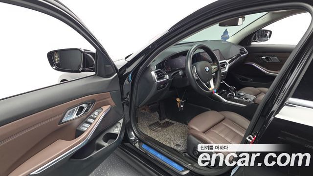 BMW 3 Series (G20) 320d Touring Luxury 2022 — фото 10