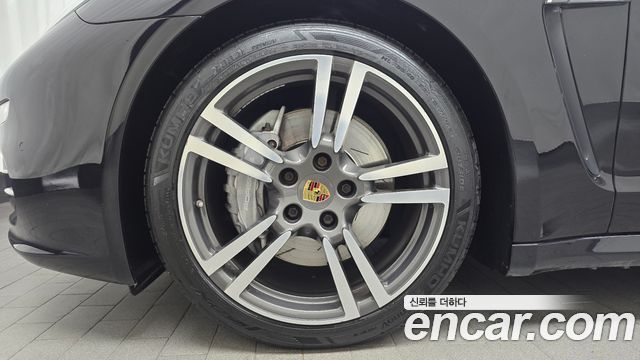 Porsche Panamera 3.6 AWD Edition 970 2016 — фото 5
