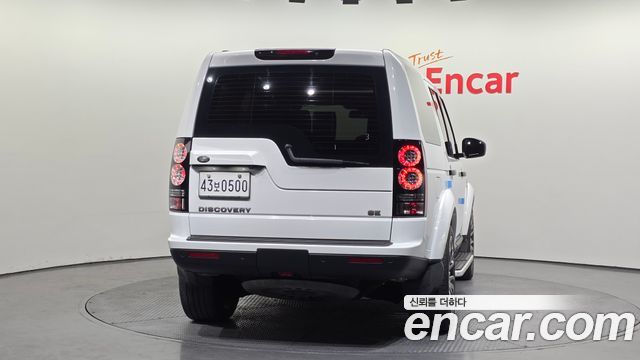 Land Rover Discovery 4 3.0 SDV6 SE 2016 — фото 4