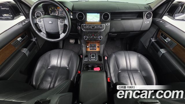 Land Rover Discovery 4 3.0 SDV6 SE 2016 — фото 7