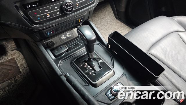 KG Mobility (SsangYong) Rexton Sports Diesel 2.2 4WD Prestige 2023 — фото 9