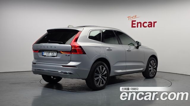Volvo XC60 (II) B5 Inscription 2022 — фото 2