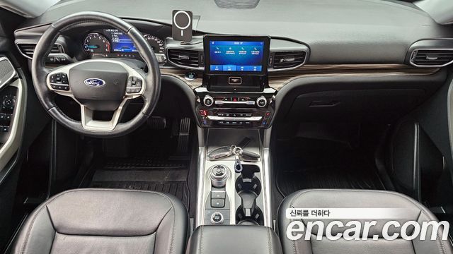Ford Explorer (VI) 2.3 LimIted 4WD 2021 — фото 7