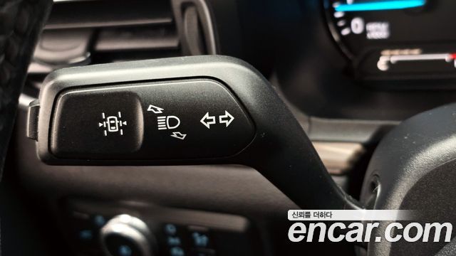Ford Explorer (VI) 2.3 LimIted 4WD 2021 — фото 16