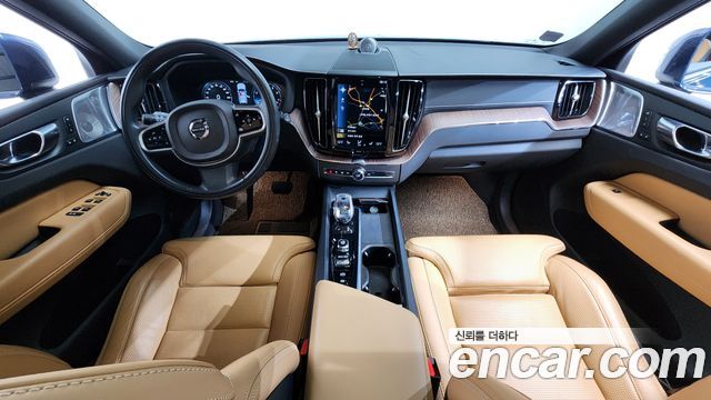 Volvo XC60 (II) B6 Inscirtion 2021 — фото 7