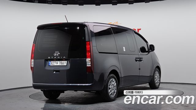 Hyundai Staria Cargo 5-Seater Modern 2023 — фото 2