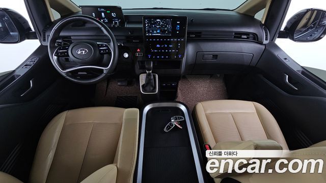 Hyundai Staria Cargo 5-Seater Modern 2023 — фото 7