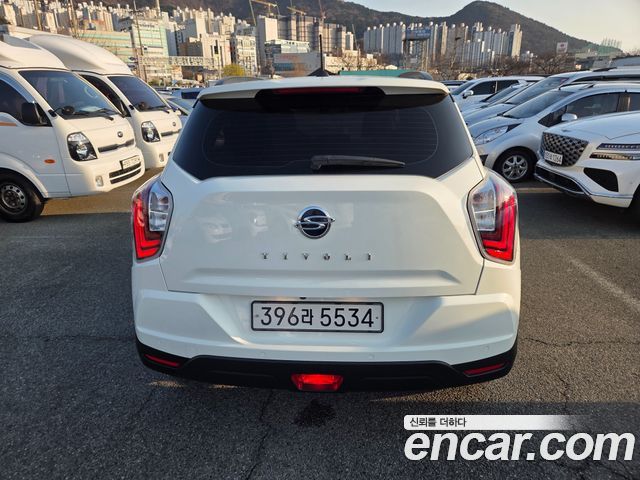 KG Mobility (SsangYong) Very New Tivoli Gasoline 1.5 2WD V3 2022 — фото 3