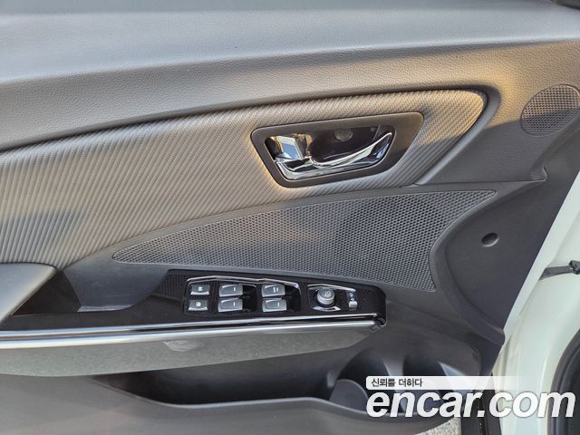 KG Mobility (SsangYong) Very New Tivoli Gasoline 1.5 2WD V3 2022 — фото 18