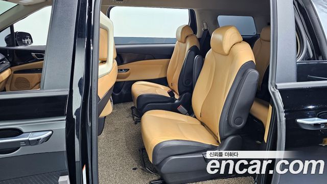 Kia Carnival (IV) Diesel 9-Seater Prestige 2022 — фото 11