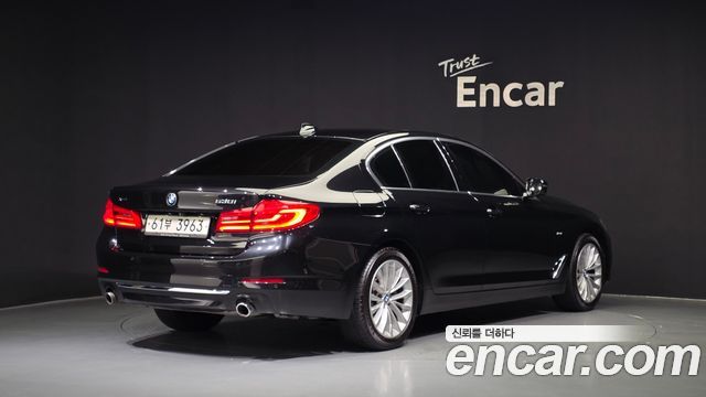 BMW 5 Series (G30) 530i xDrive Luxury Plus 2018 — фото 2