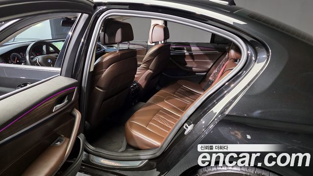 BMW 5 Series (G30) 530i xDrive Luxury Plus 2018 — фото 15
