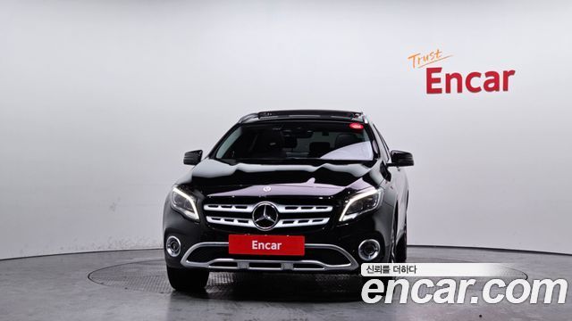 Mercedes-Benz GLA-Class (X156) GLA220 Premium 2019 — фото 3