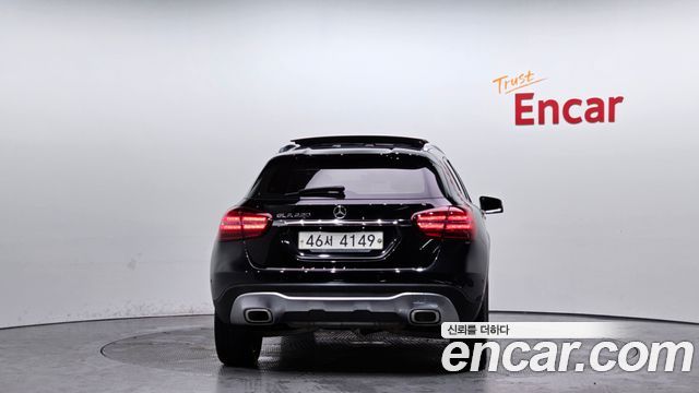 Mercedes-Benz GLA-Class (X156) GLA220 Premium 2019 — фото 4